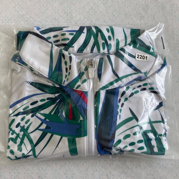 Puma women’s floral quarter zip pullover - Picture 6 of 6